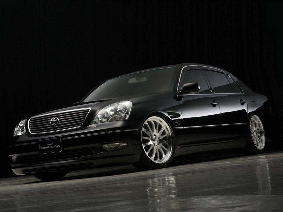  Toyota Celsior Executive Line by Wald 2003 года  (фото 4 из 8)